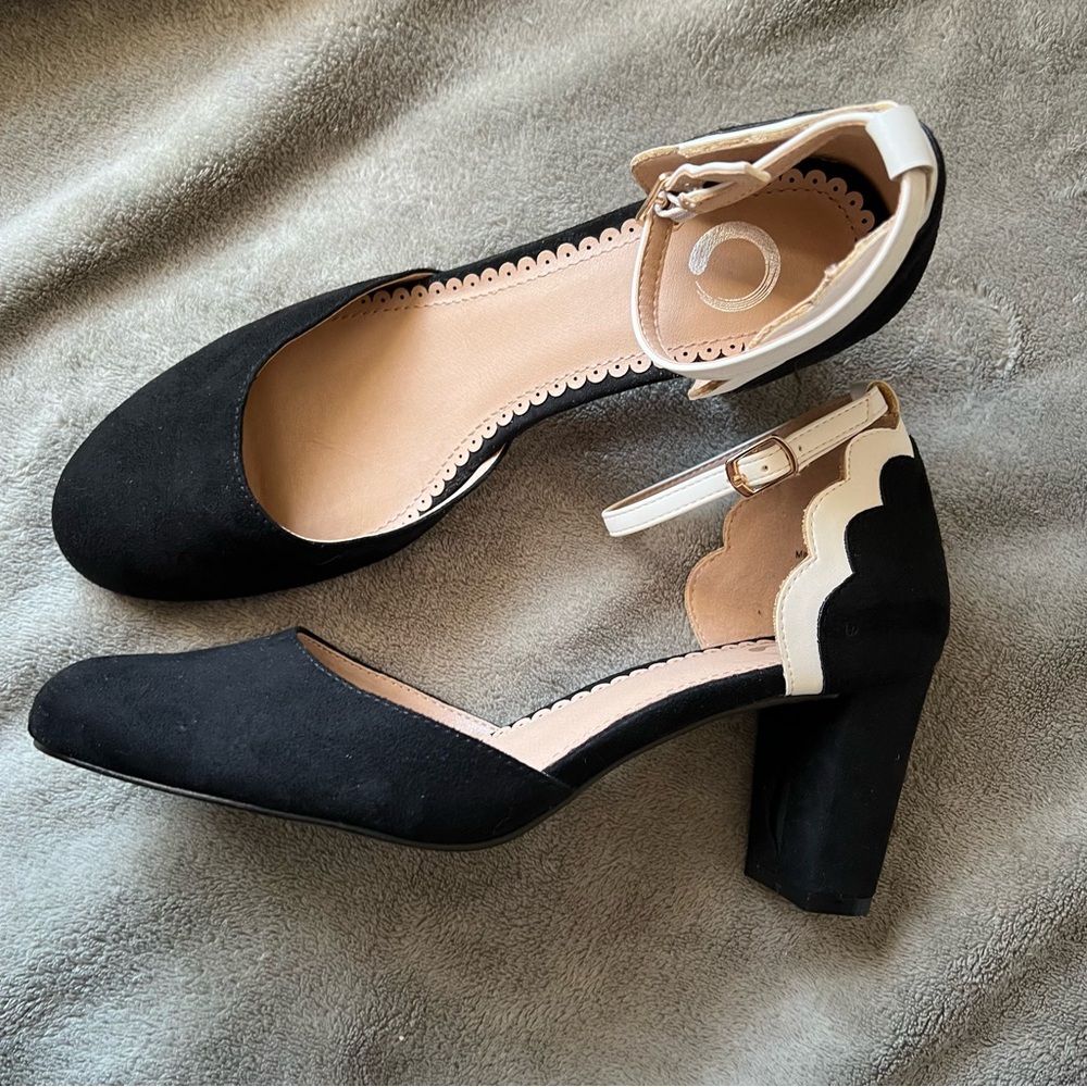 Chic Black and Cream Women's Heels